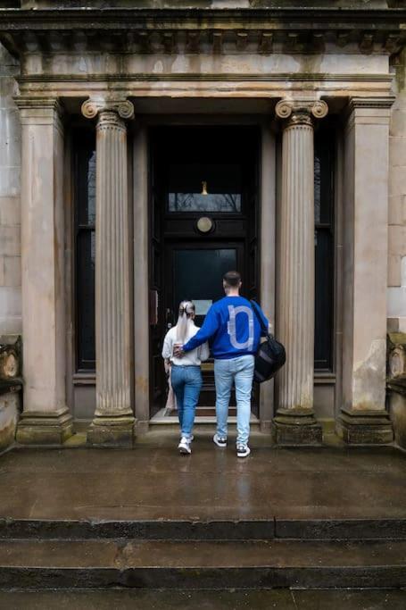 The Devonshire Suite - Your 5 Star West End Stay! Glasgow Exterior photo